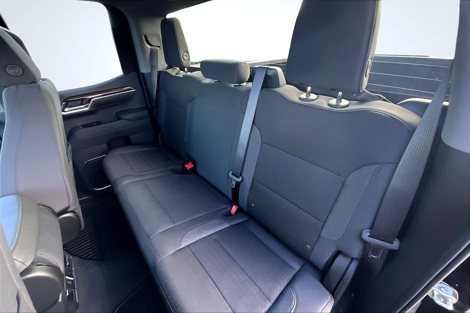 2026 Chevrolet Silverado 1500 LT - 9