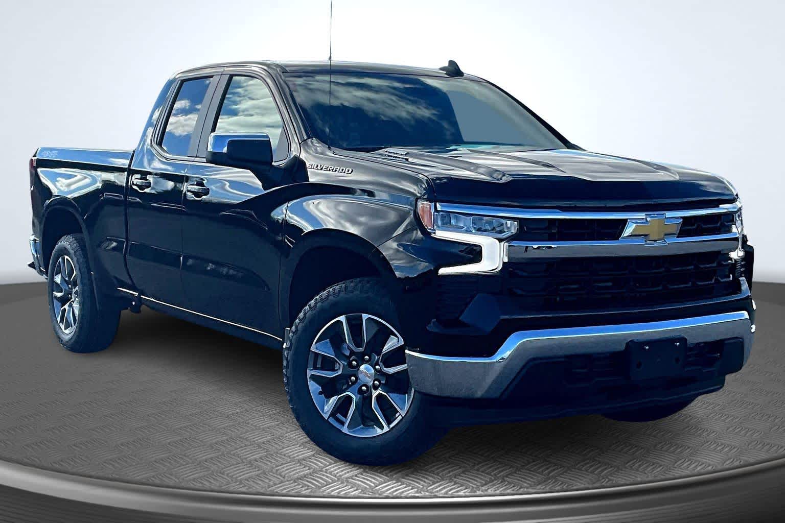 2026 Chevrolet Silverado 1500 LT - 1