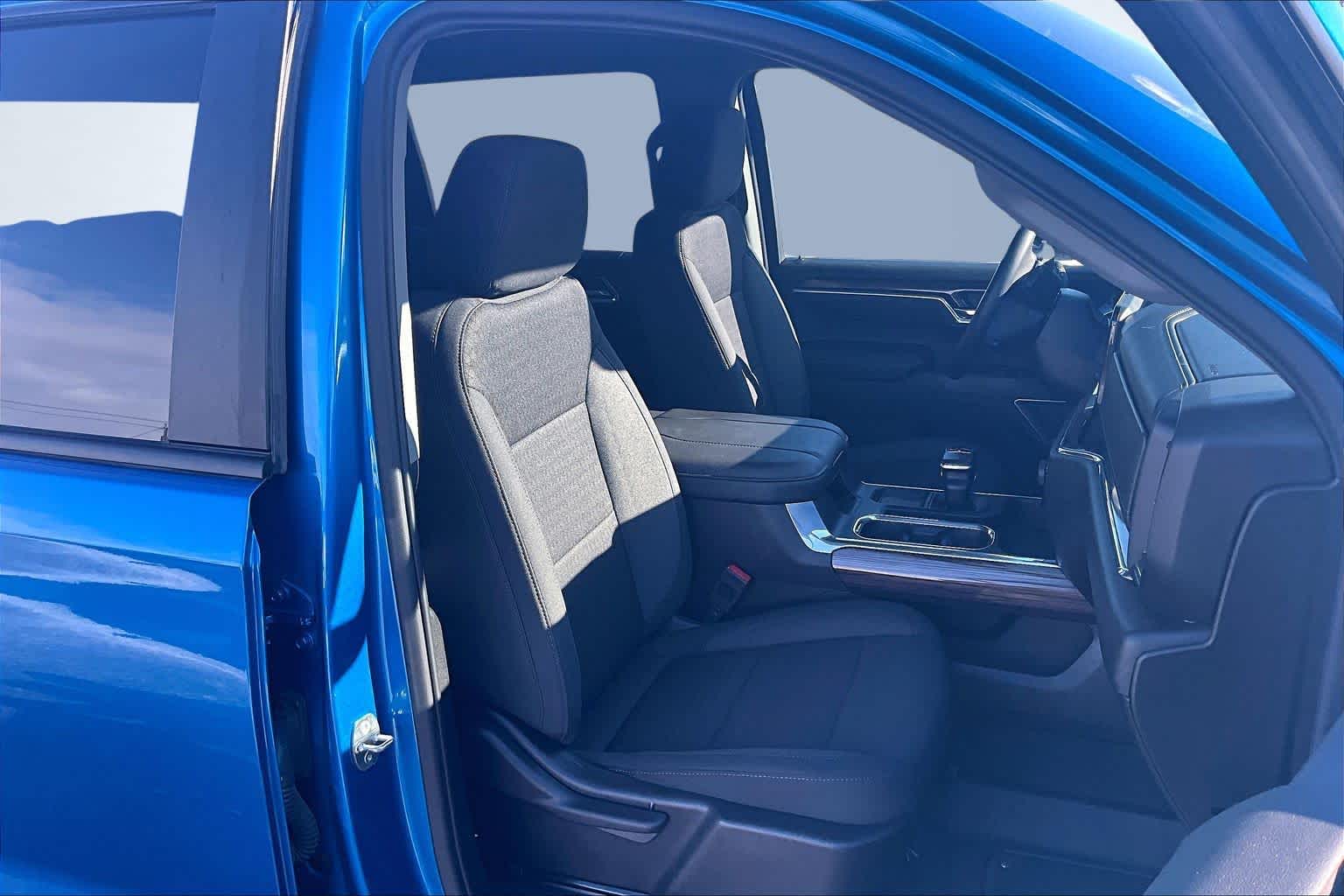 2023 Chevrolet Silverado 1500 RST - 7