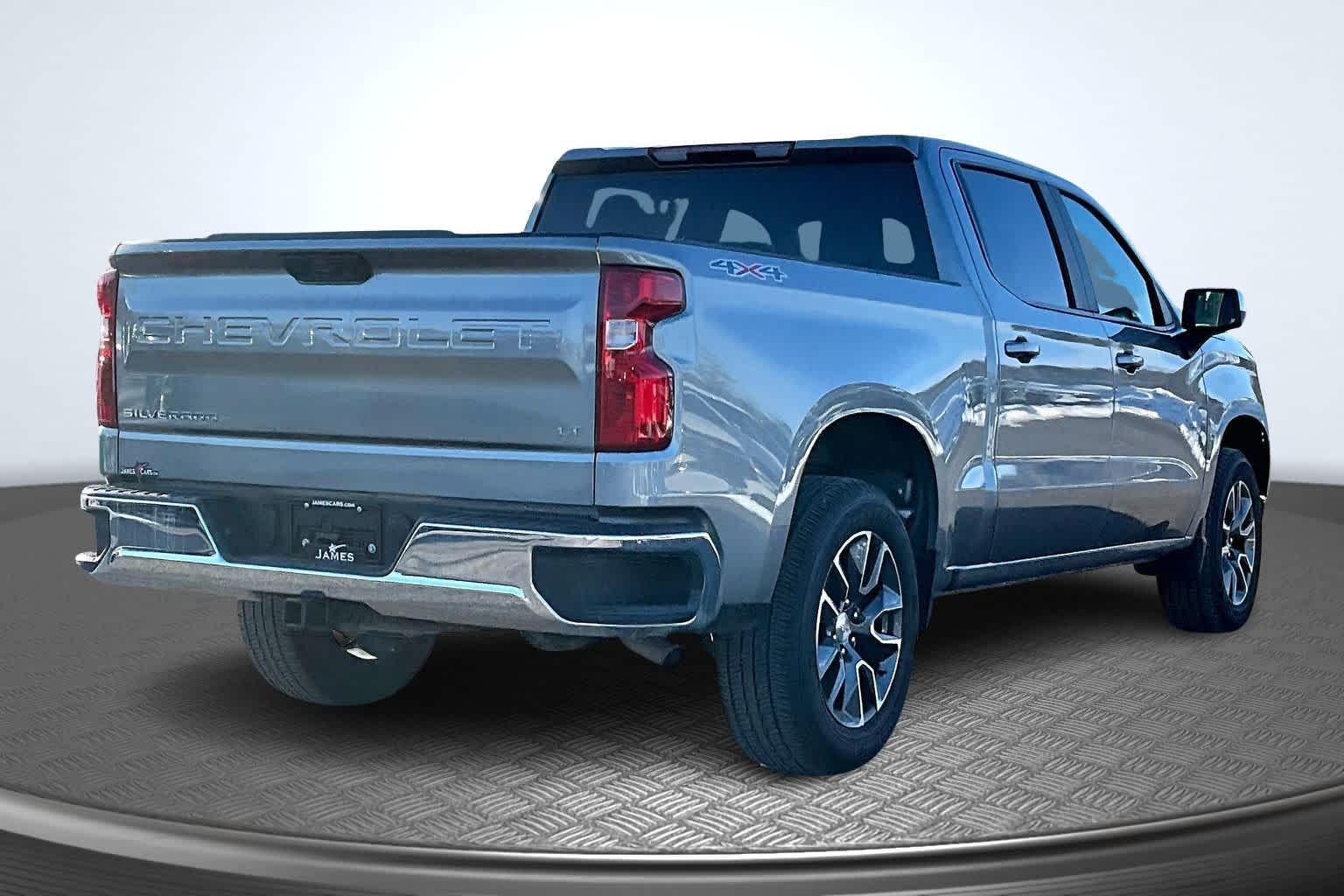 2025 Chevrolet Silverado 1500 LT - 2