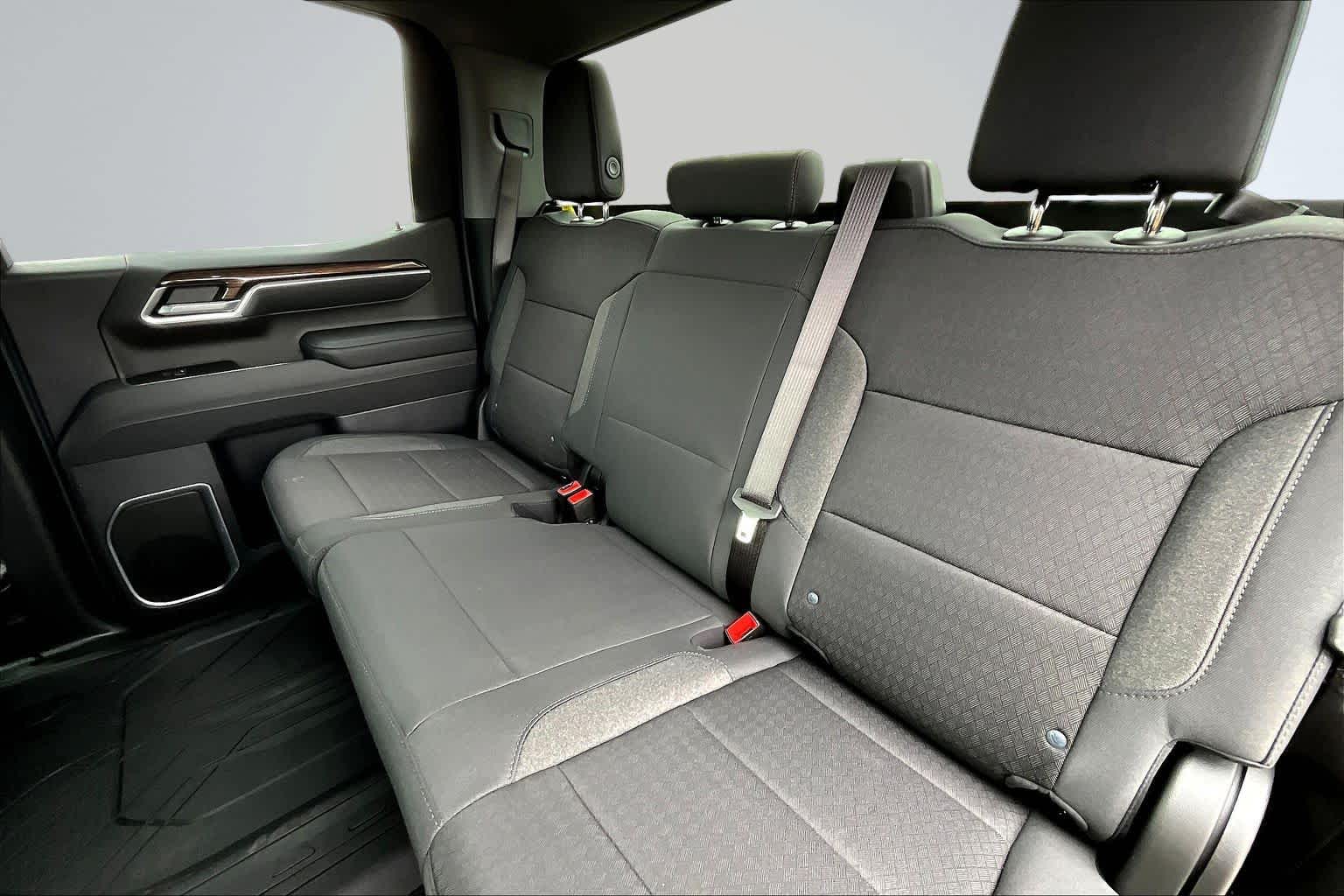 2026 Chevrolet Silverado 1500 RST - 9