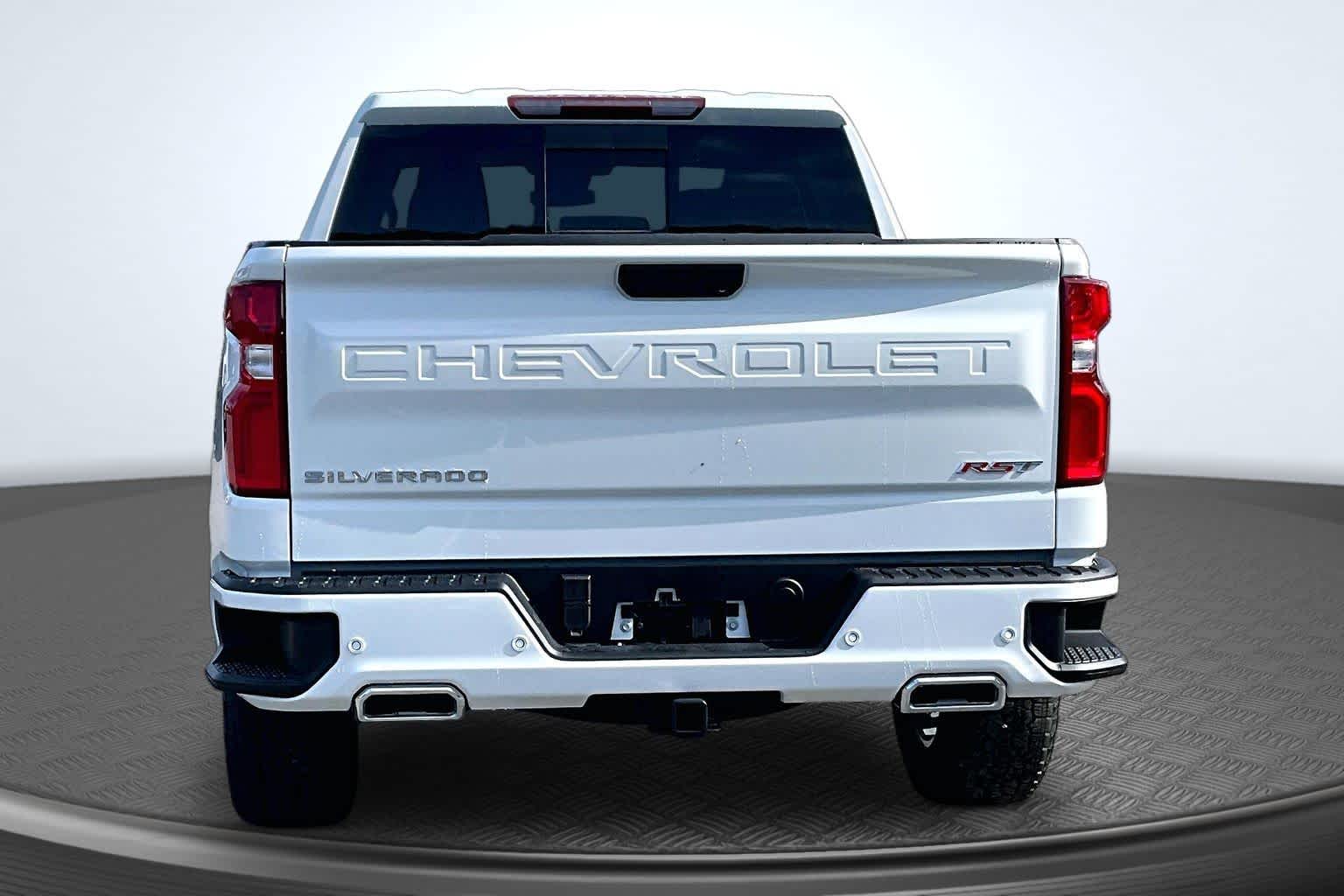 2026 Chevrolet Silverado 1500 RST - 3