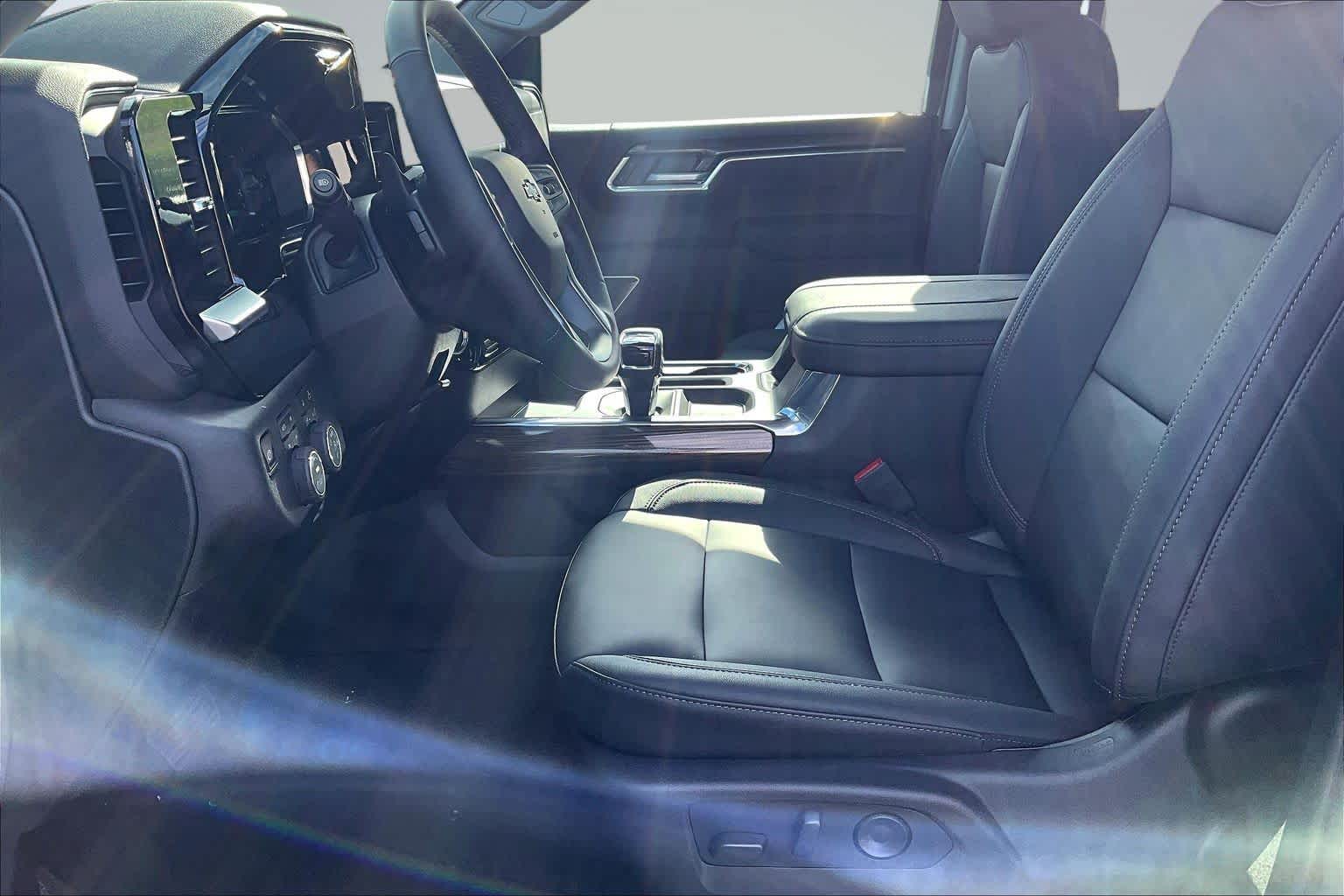2026 Chevrolet Silverado 1500 RST - 8