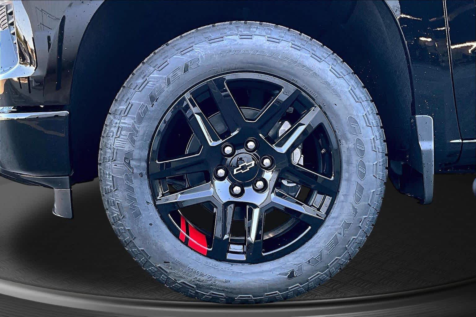 2026 Chevrolet Silverado 1500 RST - 11