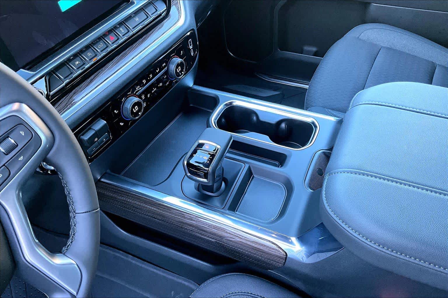2026 Chevrolet Silverado 1500 RST - 7