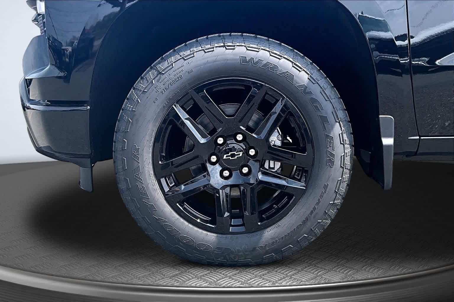 2026 Chevrolet Silverado 1500 RST - 10