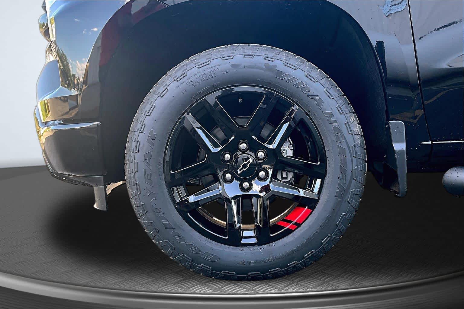2026 Chevrolet Silverado 1500 RST - 11