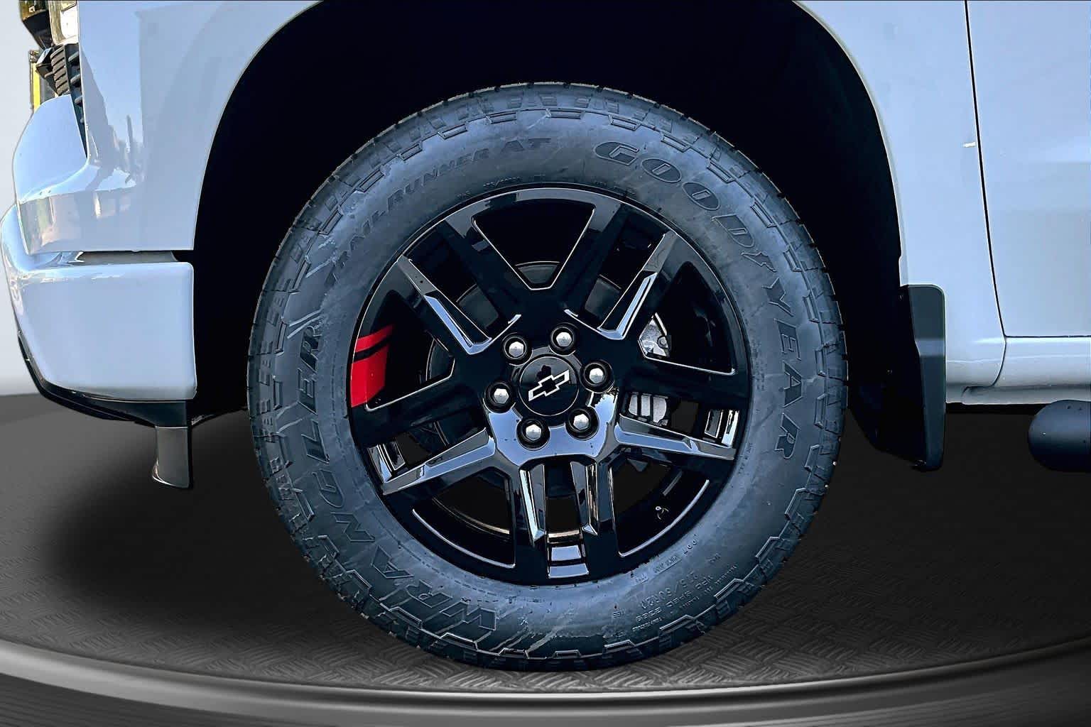 2026 Chevrolet Silverado 1500 RST - 11