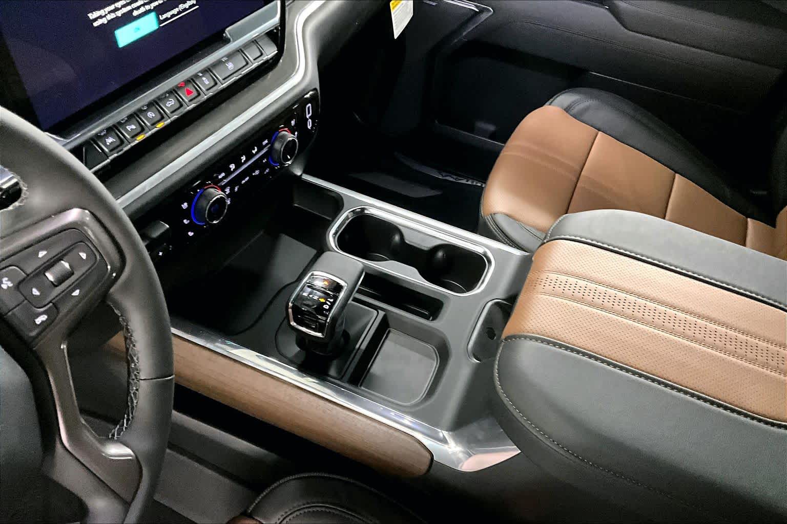 2026 Chevrolet Silverado 1500 High Country - 7