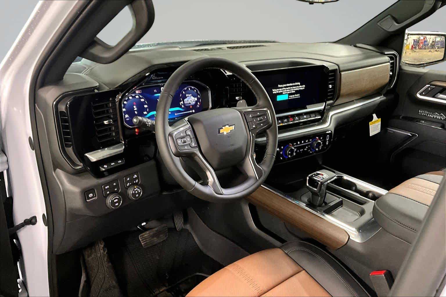 2026 Chevrolet Silverado 1500 High Country - 5