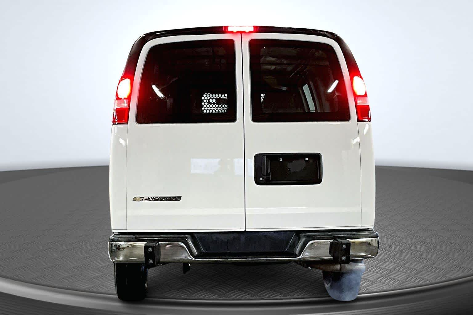 2024 Chevrolet Express Cargo Van - 4