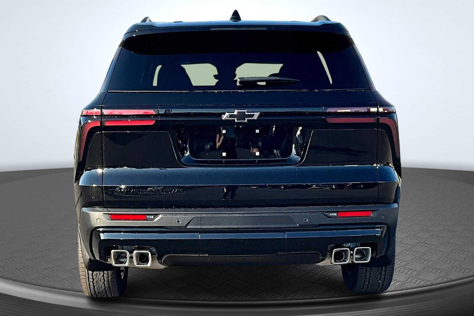 2026 Chevrolet Traverse AWD LT - 3