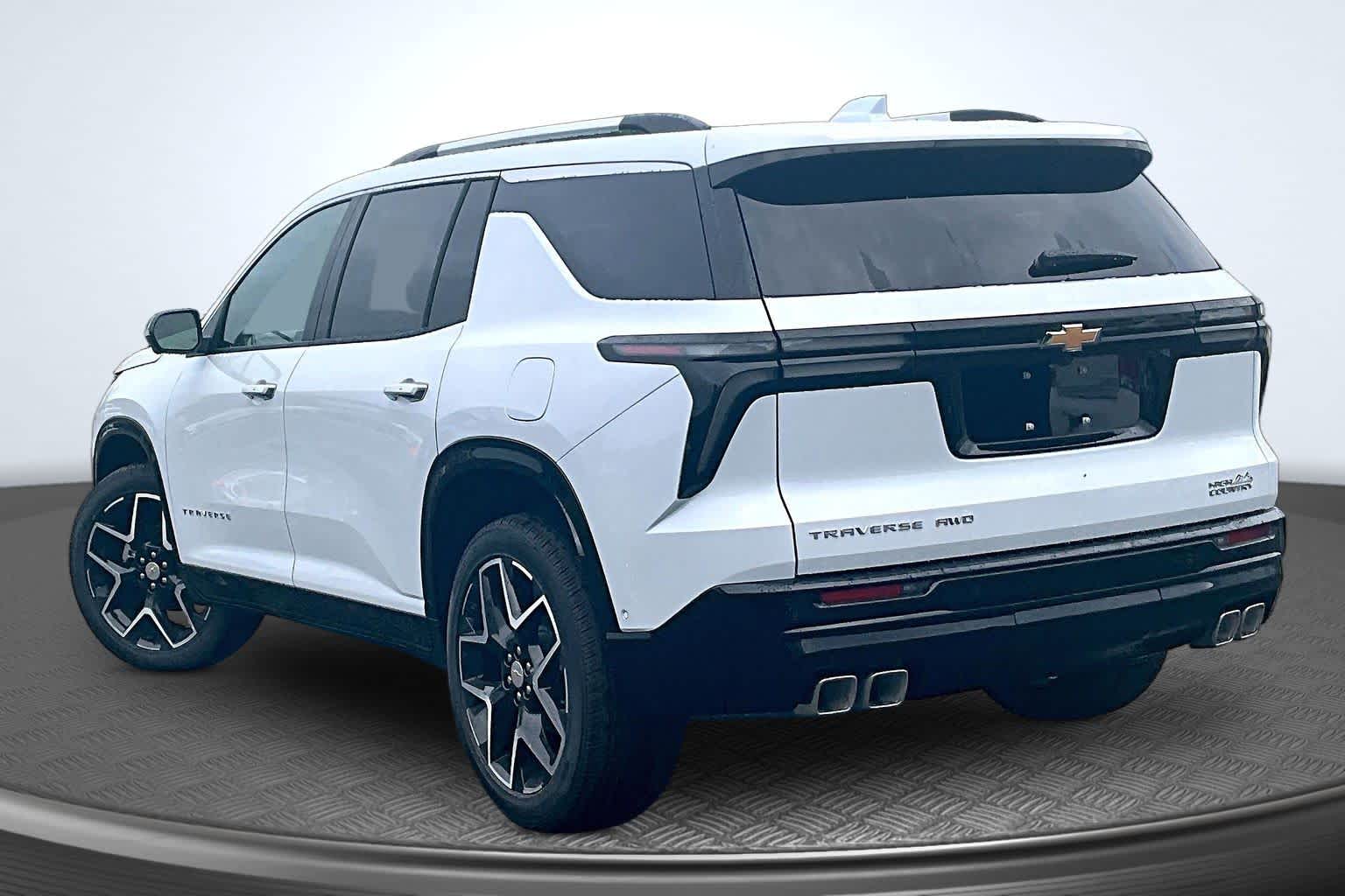 2026 Chevrolet Traverse AWD High Country Polar White Tricoat at James Chevrolet
