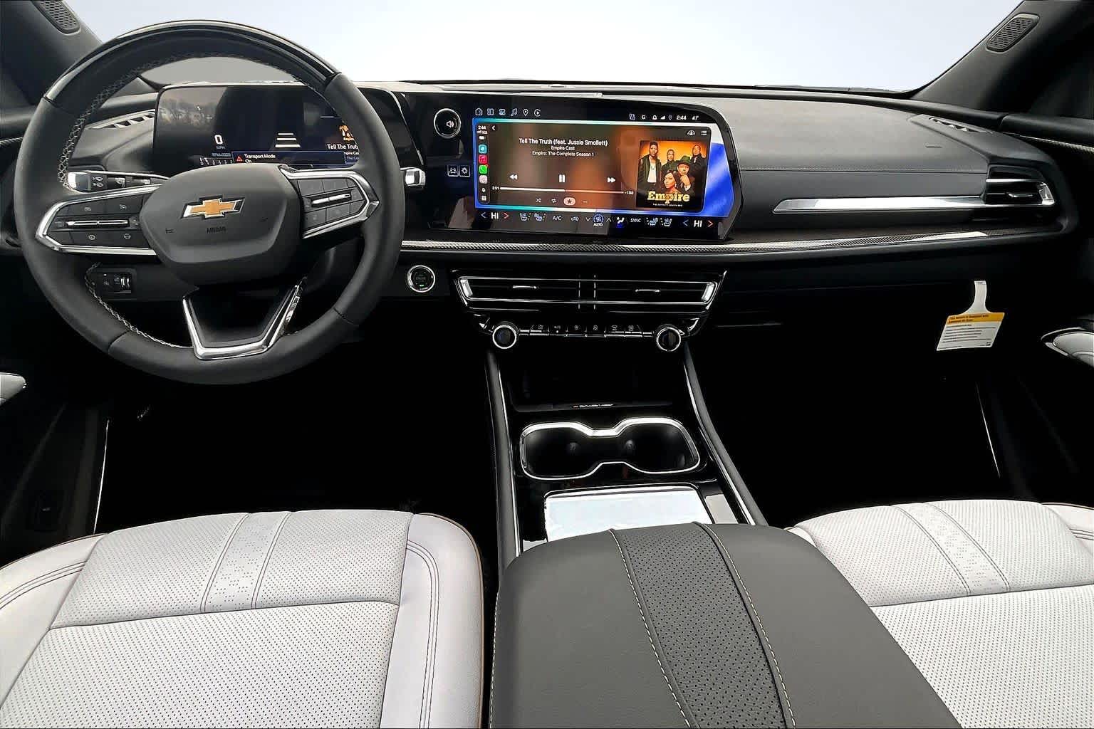 2026 Chevrolet Traverse AWD High Country - 4