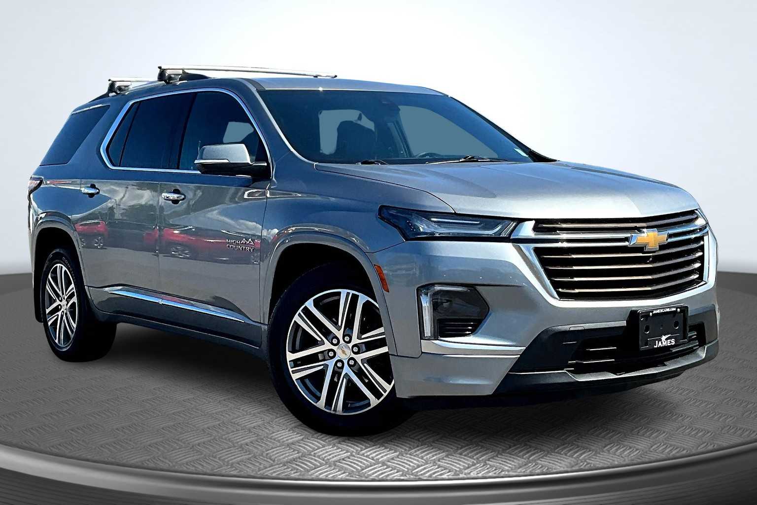 2023 Chevrolet Traverse High Country - 11