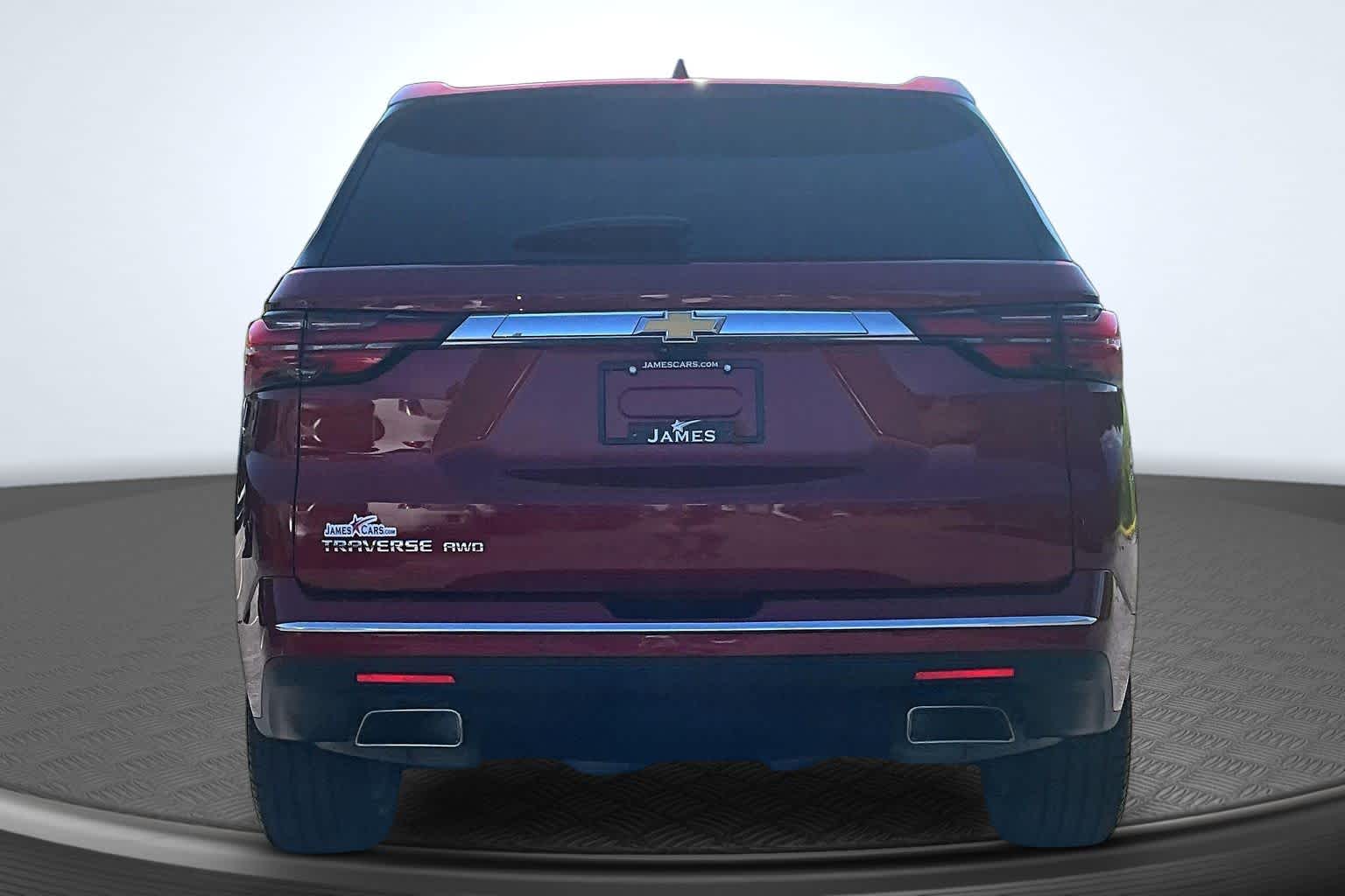 2023 Chevrolet Traverse High Country Radiant Red Tintcoat at Mangino Chevrolet