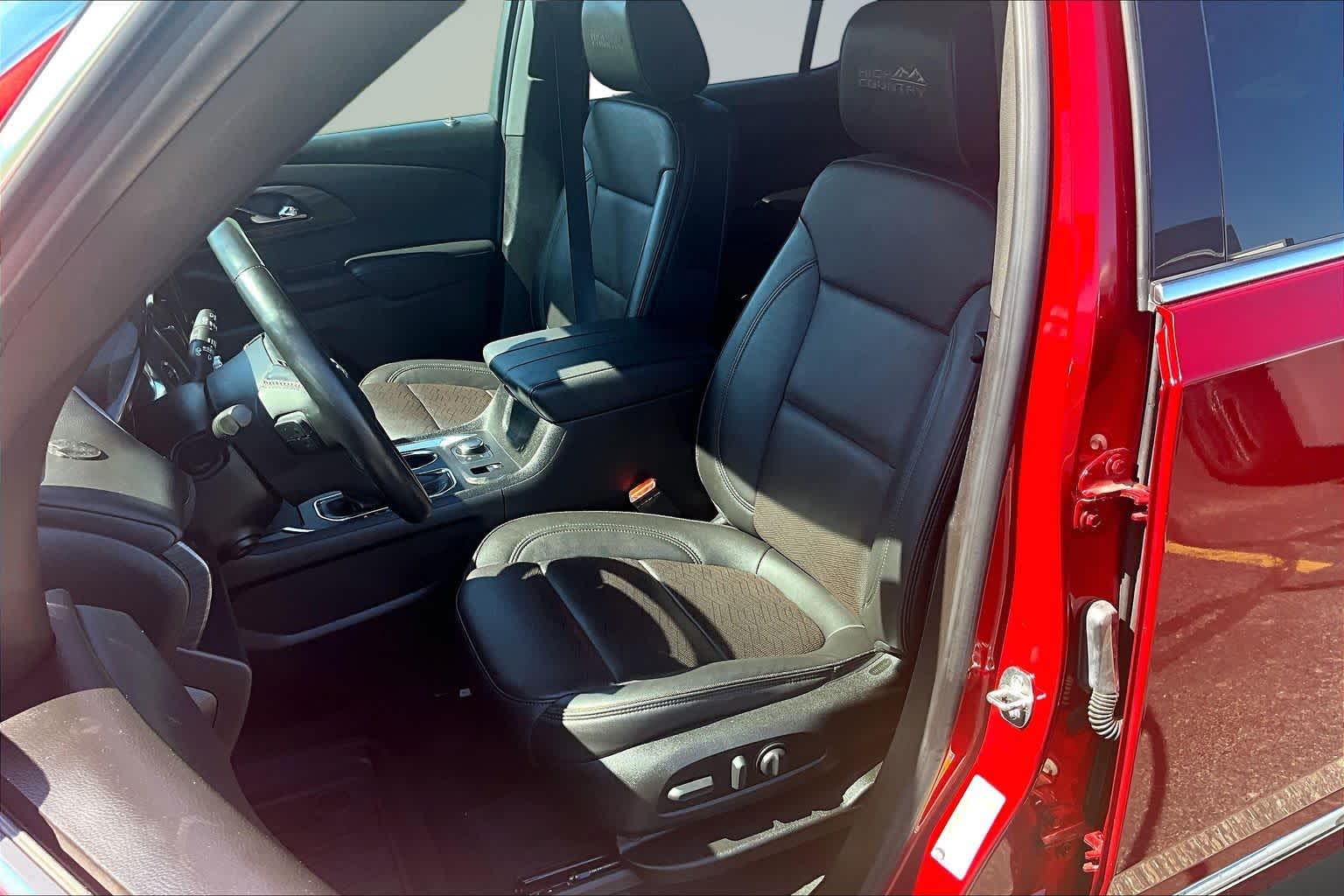 2023 Chevrolet Traverse High Country Radiant Red Tintcoat at Mangino Chevrolet