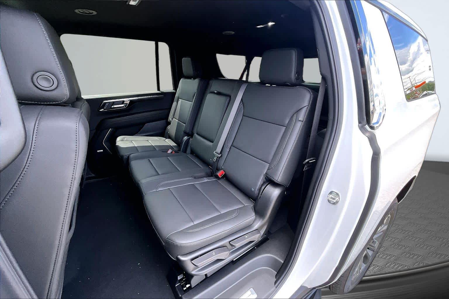 2026 Chevrolet Suburban LT Summit White at Mangino Chevrolet