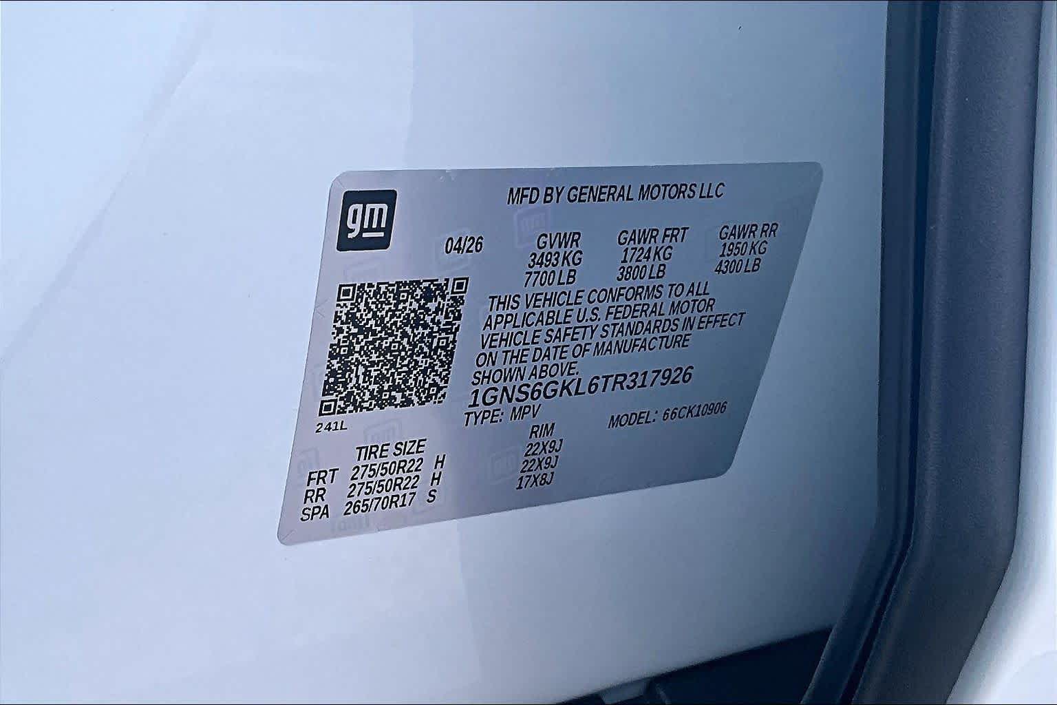 2026 Chevrolet Suburban High Country Polar White Tricoat at James Chevrolet