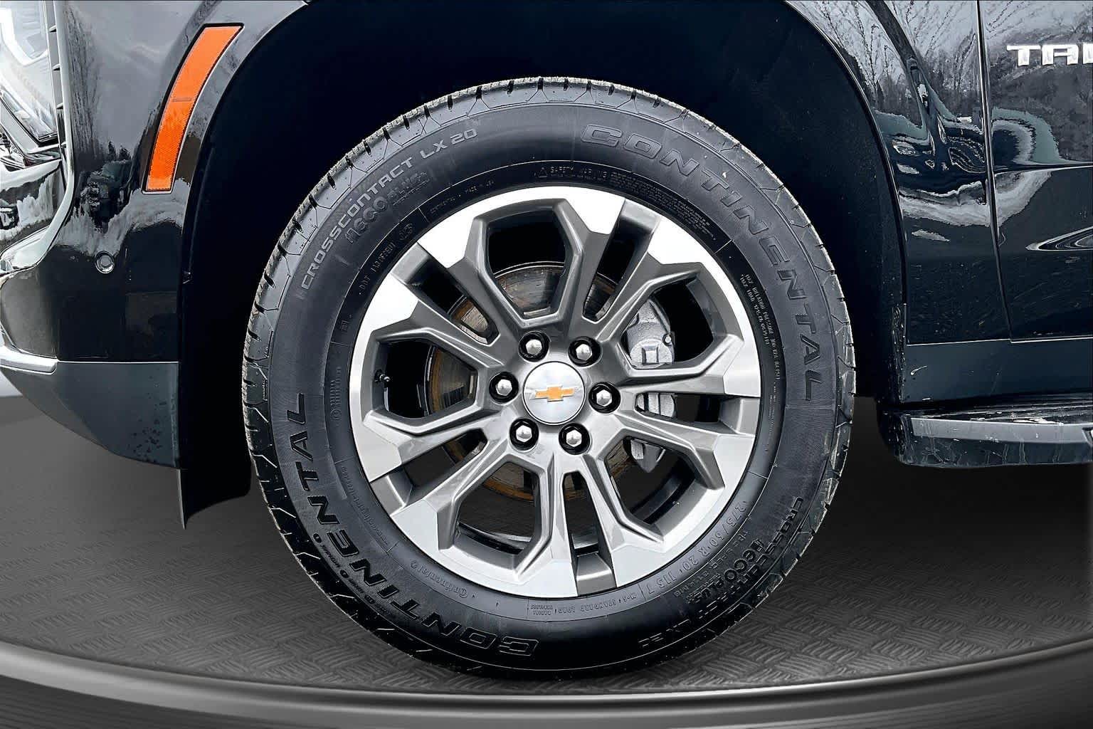 2025 Chevrolet Tahoe LS - 8
