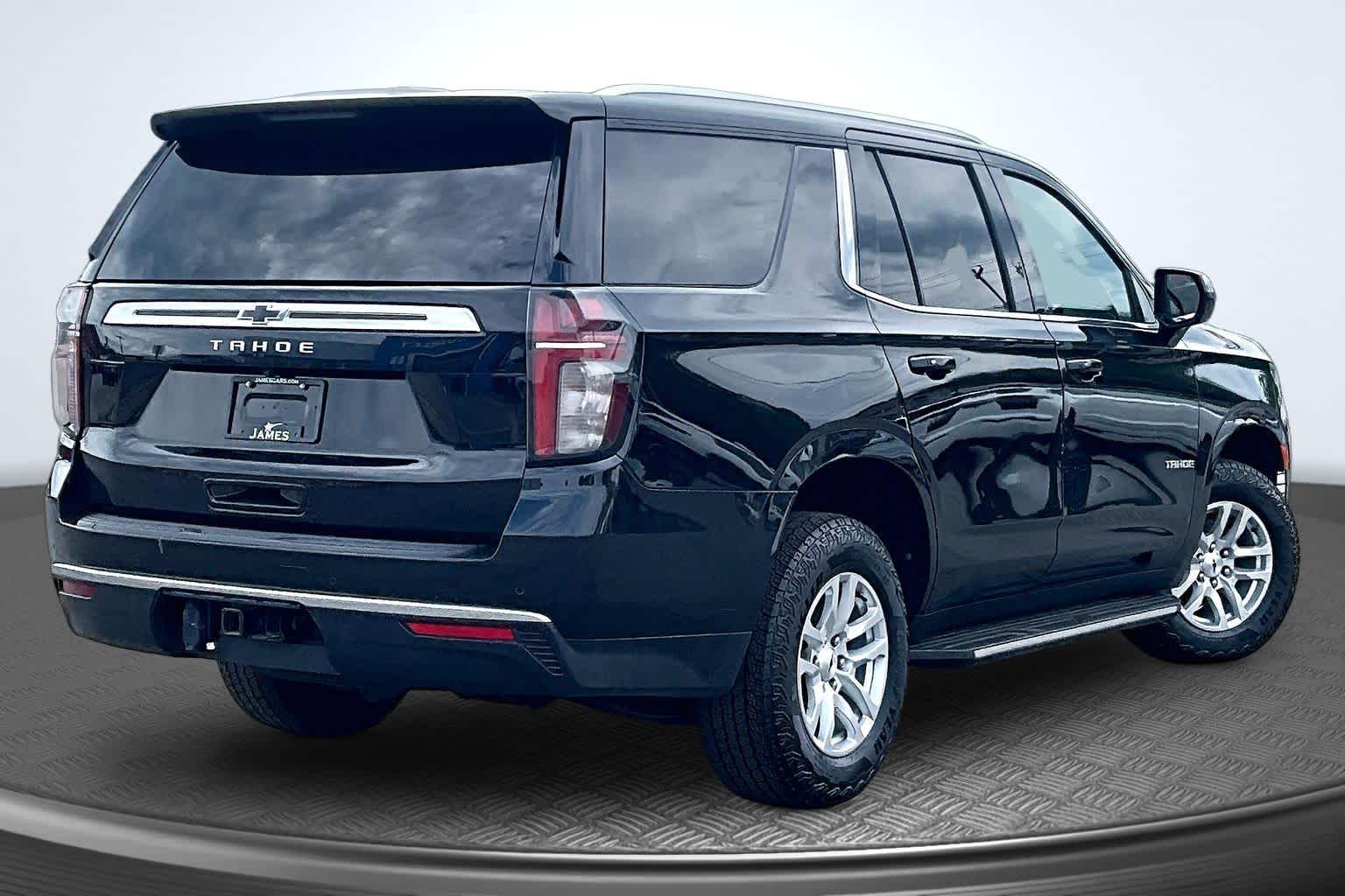 2021 Chevrolet Tahoe LS - 2