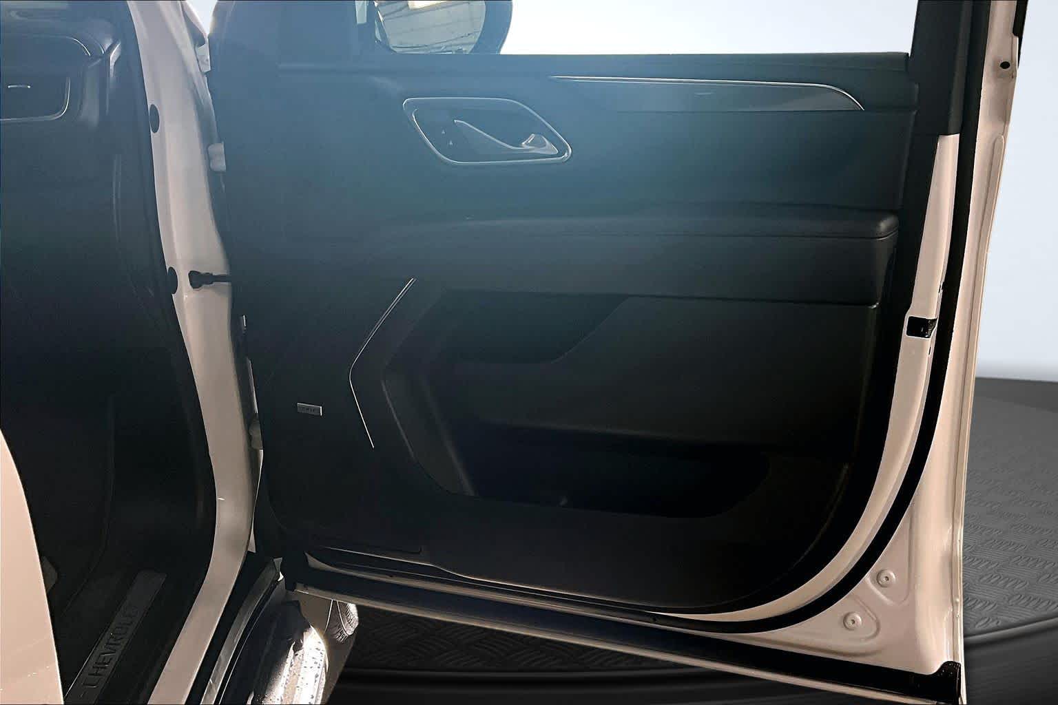 2023 Chevrolet Tahoe RST Iridescent Pearl Tricoat at Mangino Chevrolet