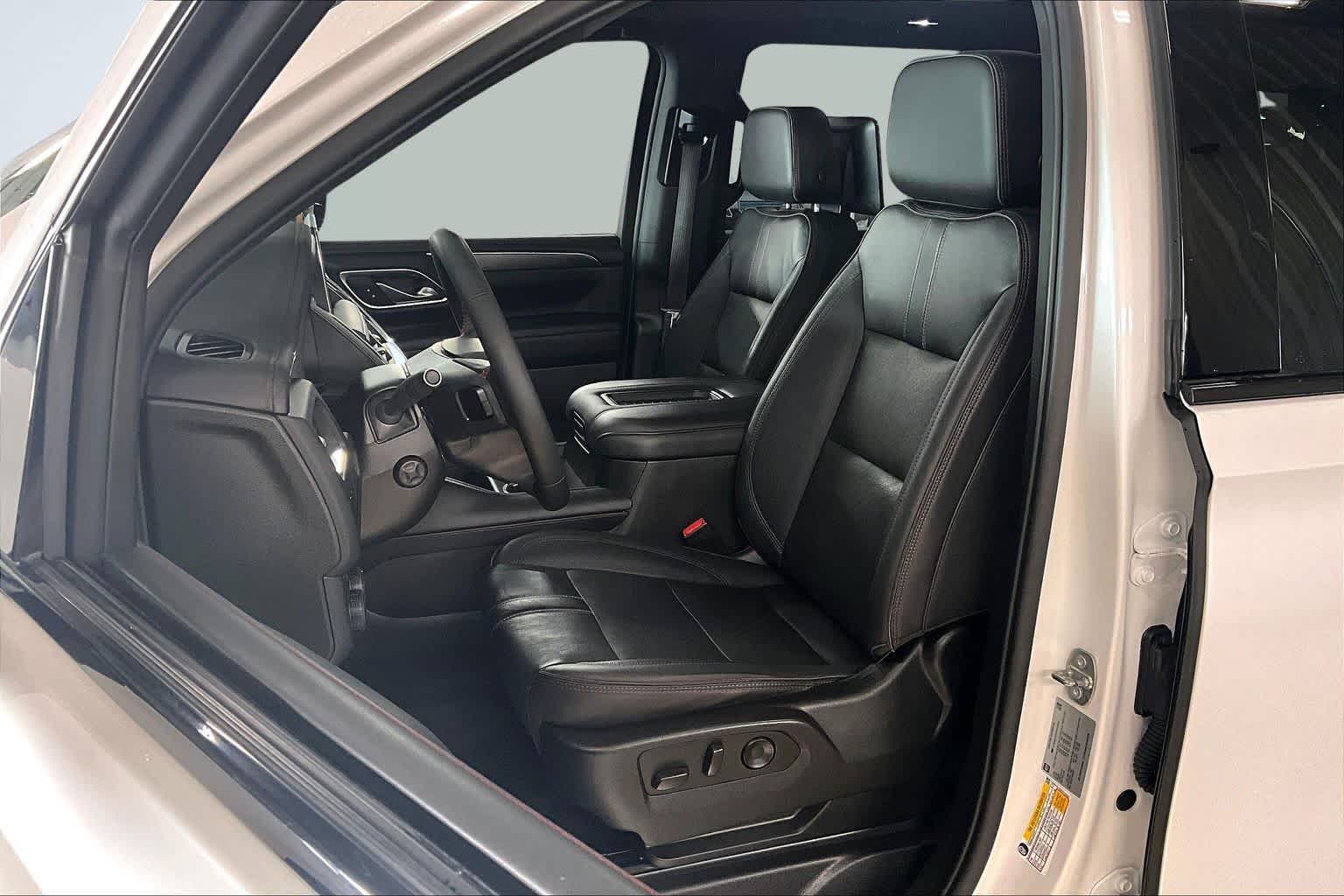 2023 Chevrolet Tahoe RST Iridescent Pearl Tricoat at Mangino Chevrolet