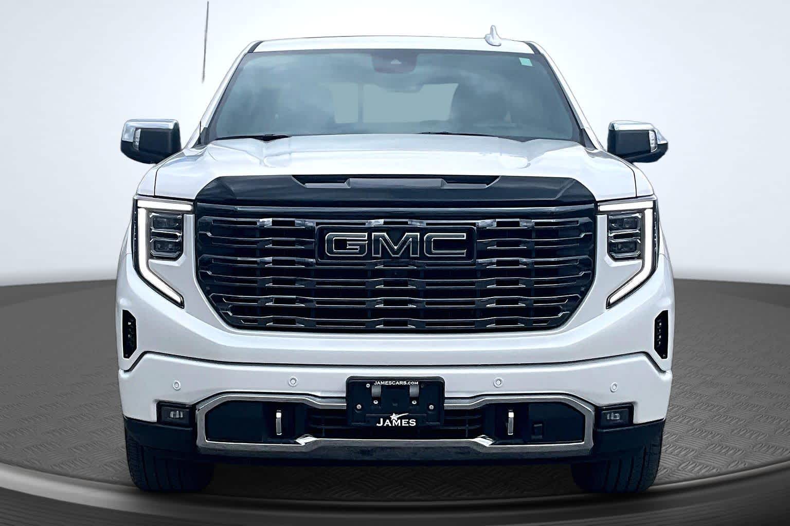 2025 GMC Sierra 1500 Denali Ultimate - 3