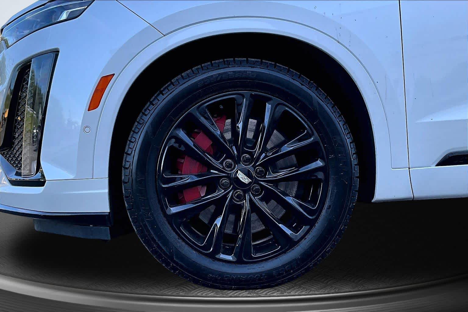 2023 Cadillac XT6 AWD Sport - 8