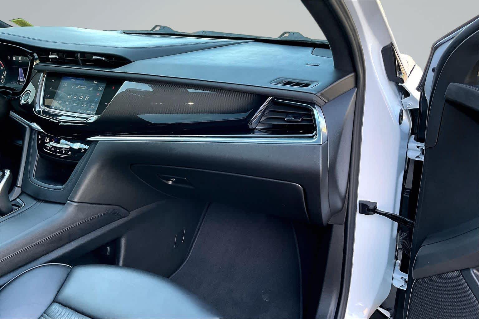 2023 Cadillac XT6 AWD Sport WH at James Chevrolet