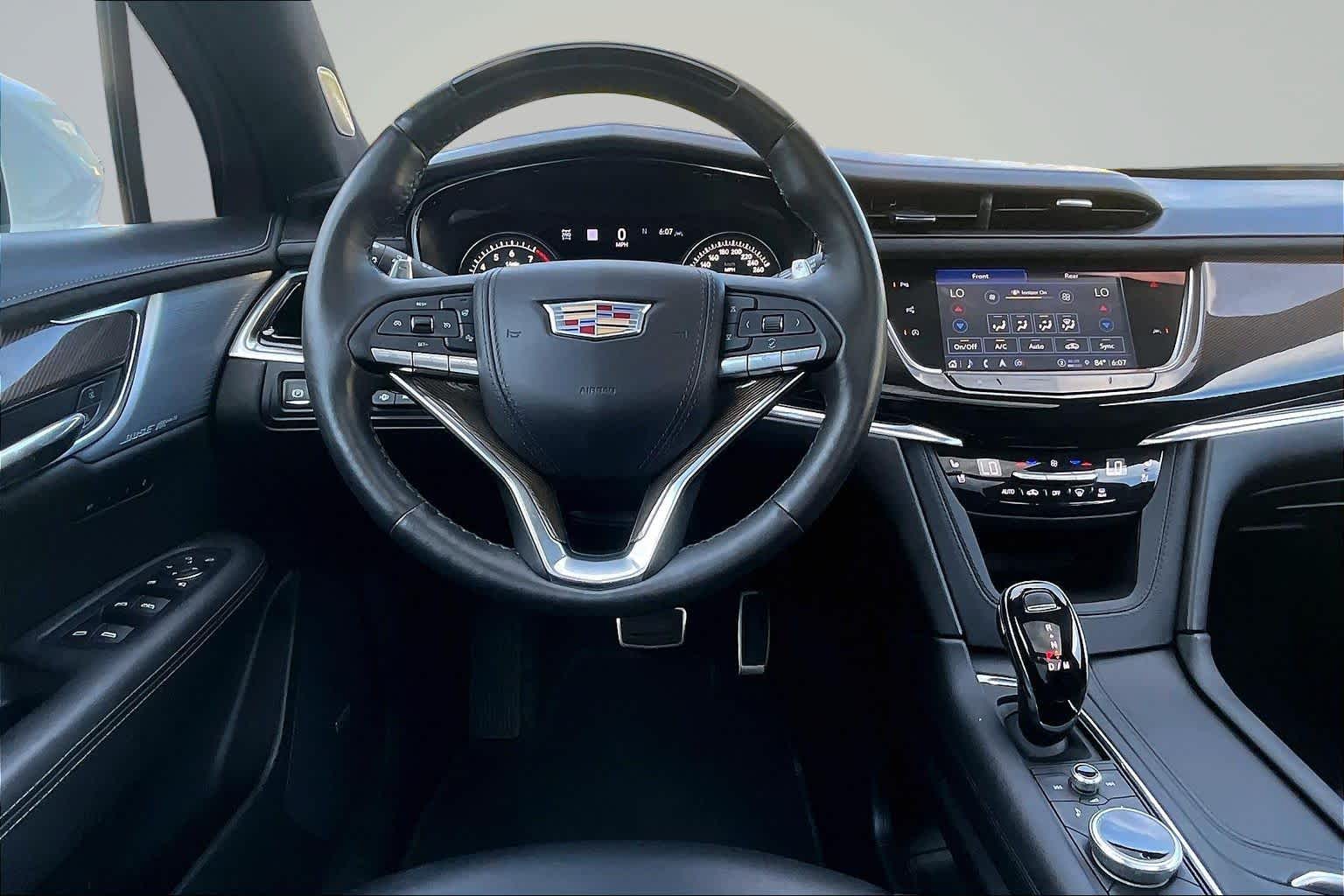 2023 Cadillac XT6 AWD Sport - 5