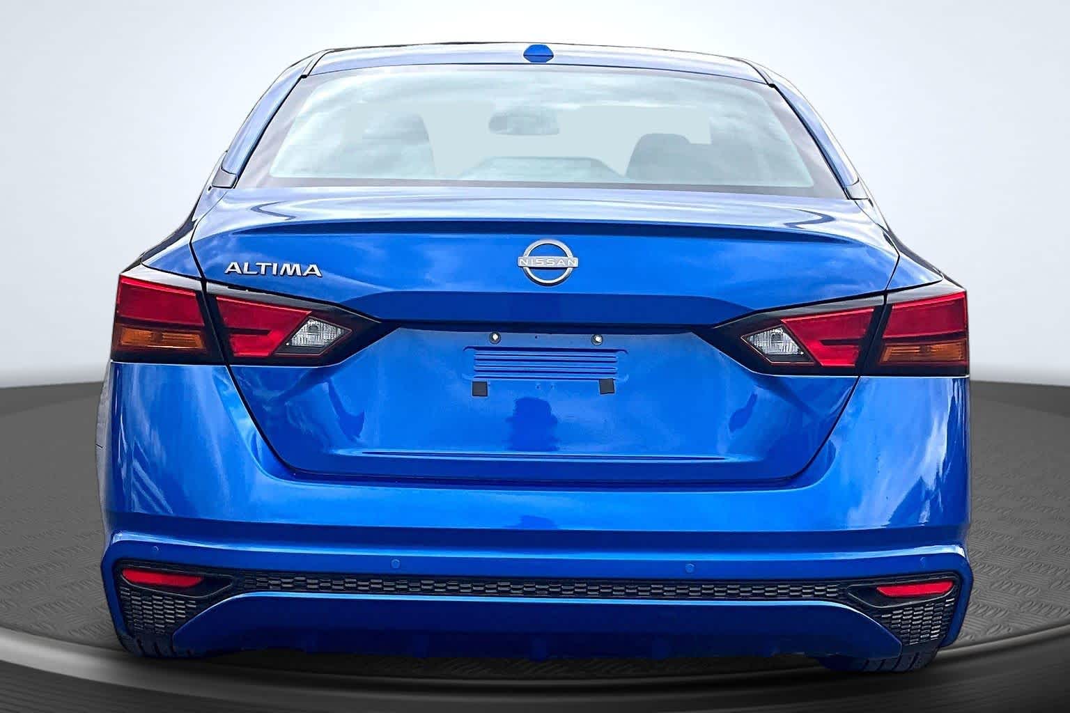 2025 Nissan Altima SV - 4