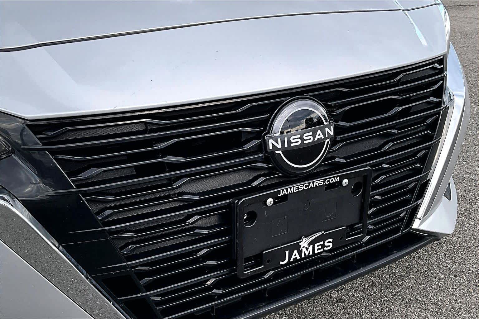 2024 Nissan Altima 2.5 SV Brilliant Silver Metallic at James Chevrolet