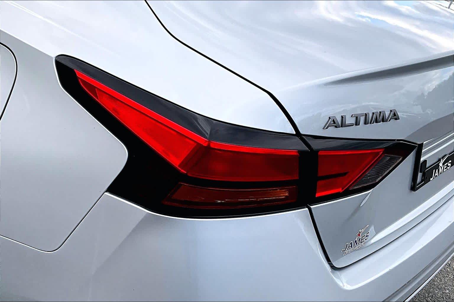 2024 Nissan Altima 2.5 SV Brilliant Silver Metallic at James Chevrolet