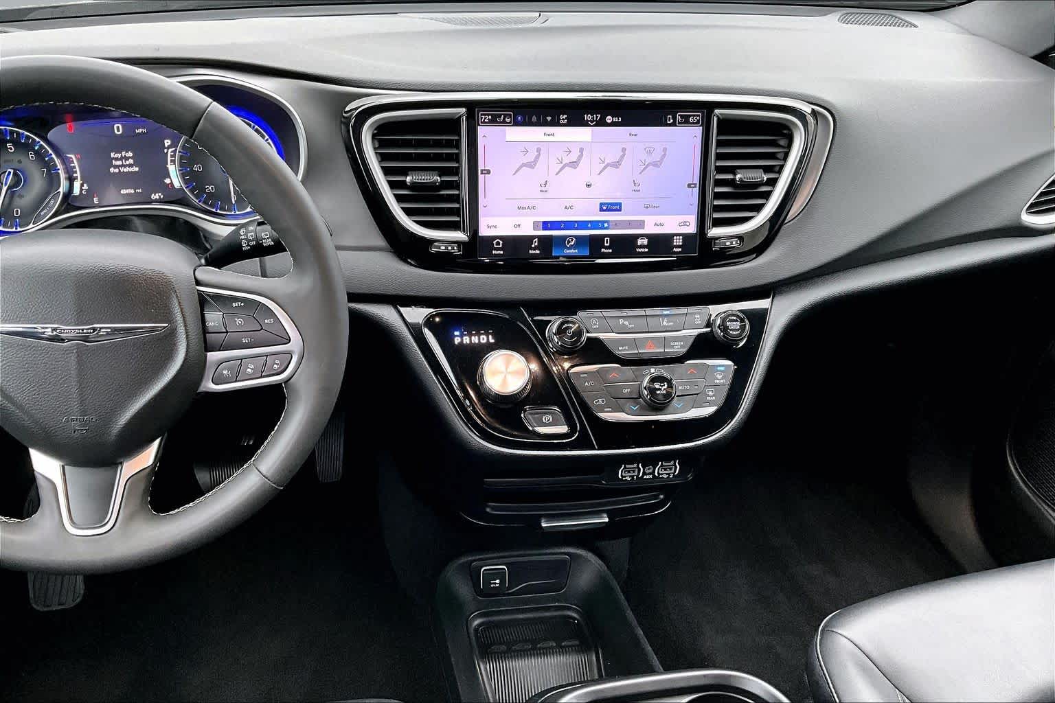 2025 Chrysler Pacifica Select - 6