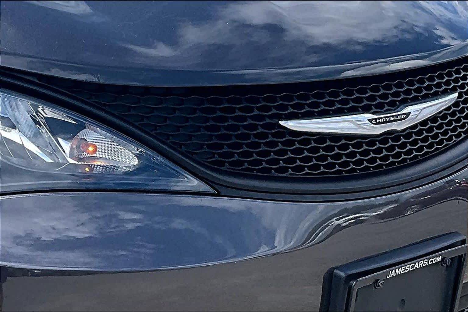 2023 Chrysler Voyager LX Granite Crystal Metallic Clearcoat at James Chevrolet
