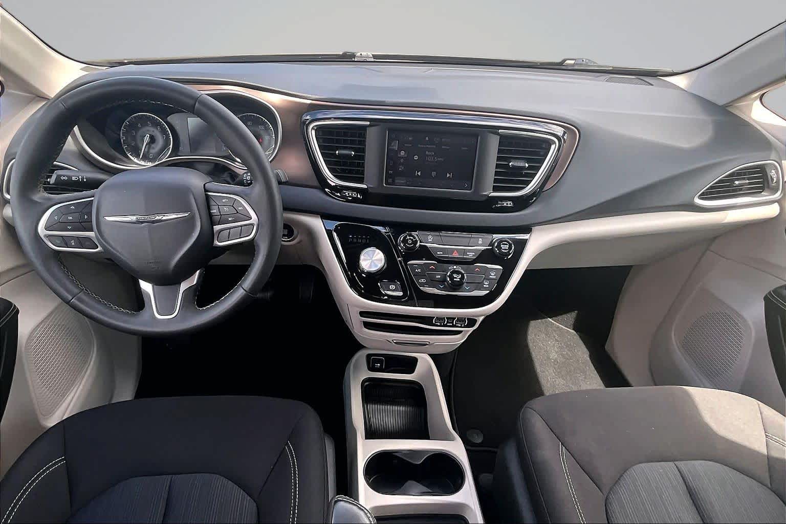 2023 Chrysler Voyager LX Granite Crystal Metallic Clearcoat at James Chevrolet