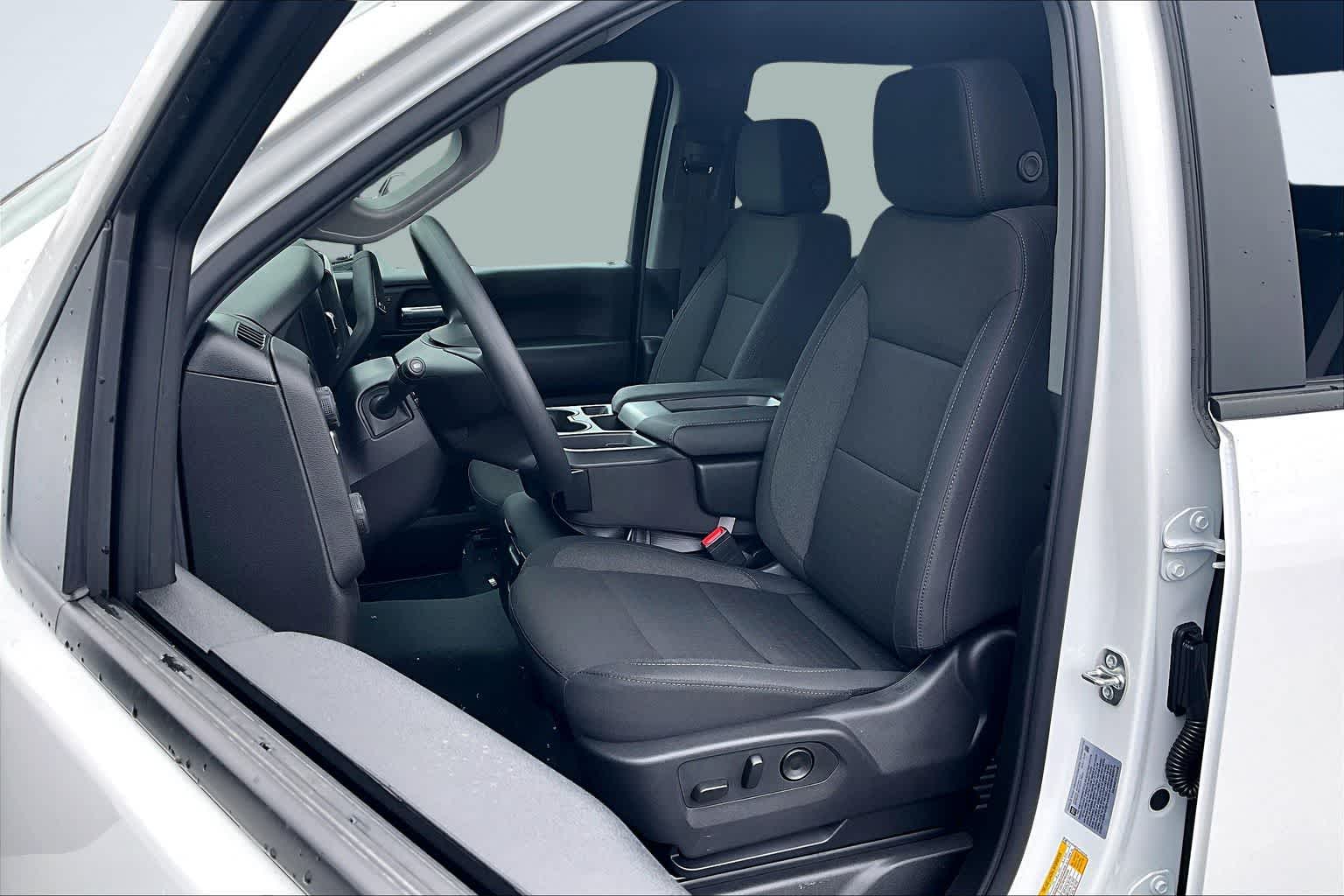 2026 Chevrolet Silverado 2500HD Custom Summit White at James Chevrolet