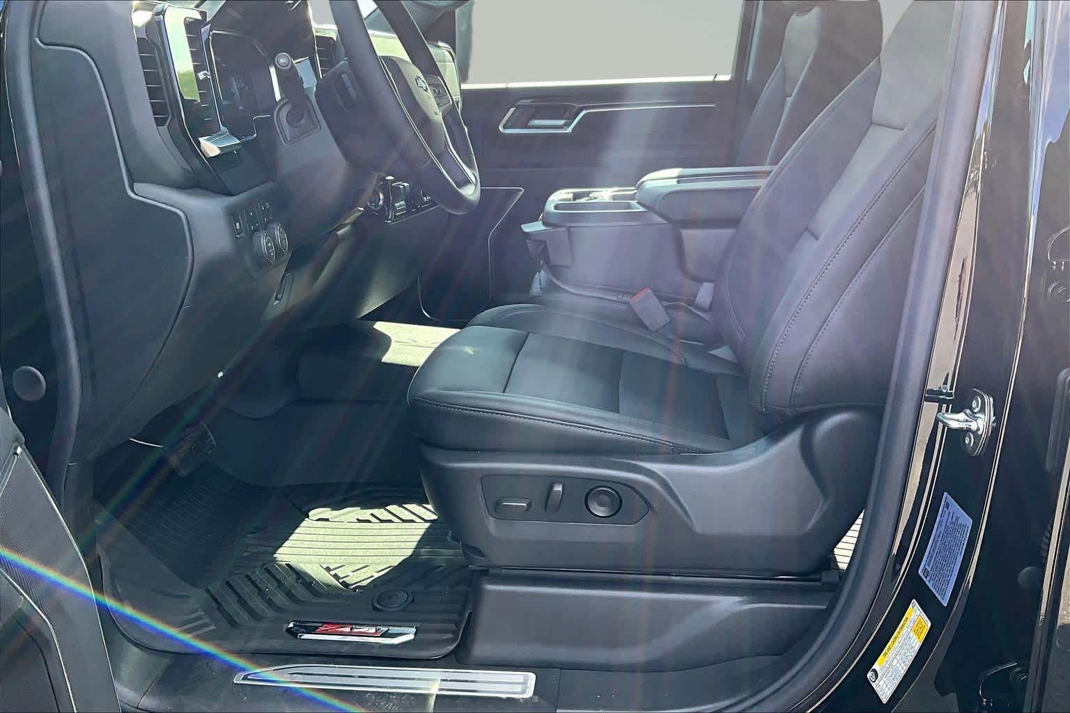 2026 Chevrolet Silverado 2500HD LT - 8