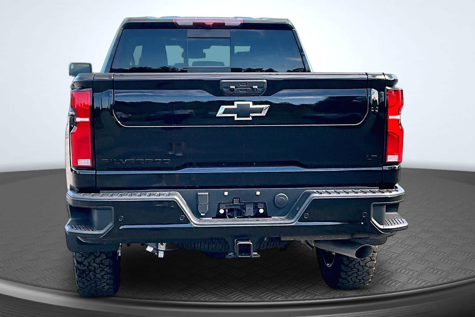 2026 Chevrolet Silverado 2500HD LT - 3