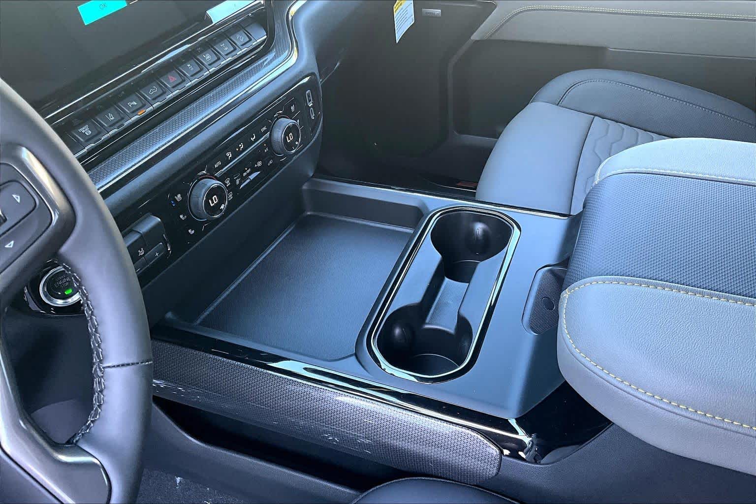2026 Chevrolet Silverado 2500HD ZR2 - 7