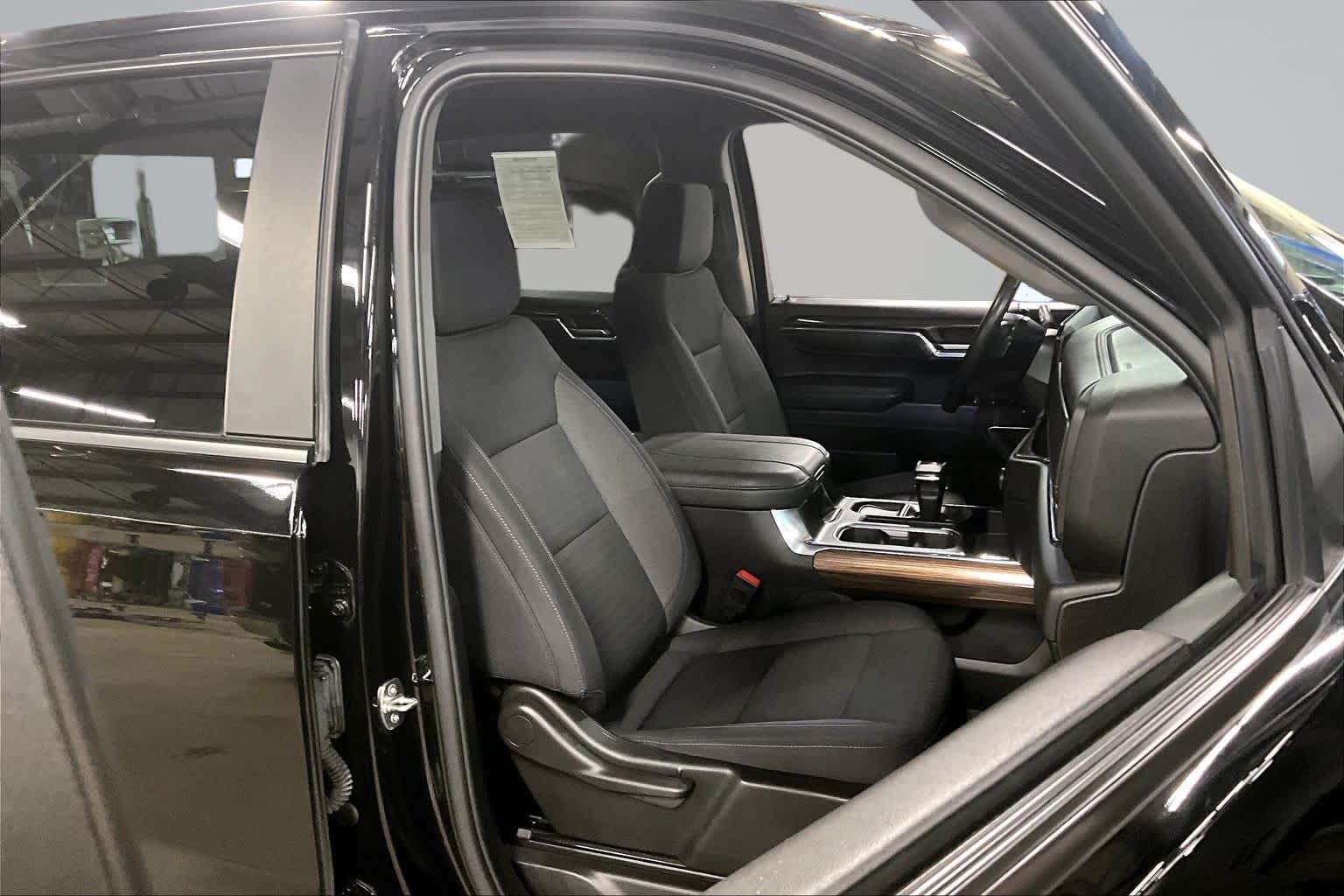 2023 Chevrolet Silverado 1500 RST - 7