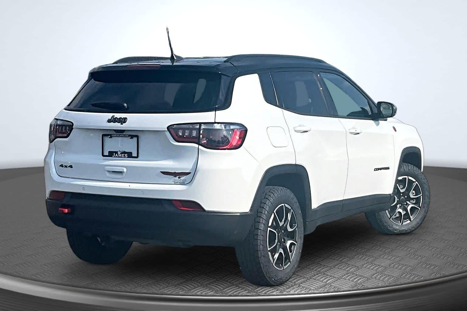 2025 Jeep Compass Trailhawk - 2