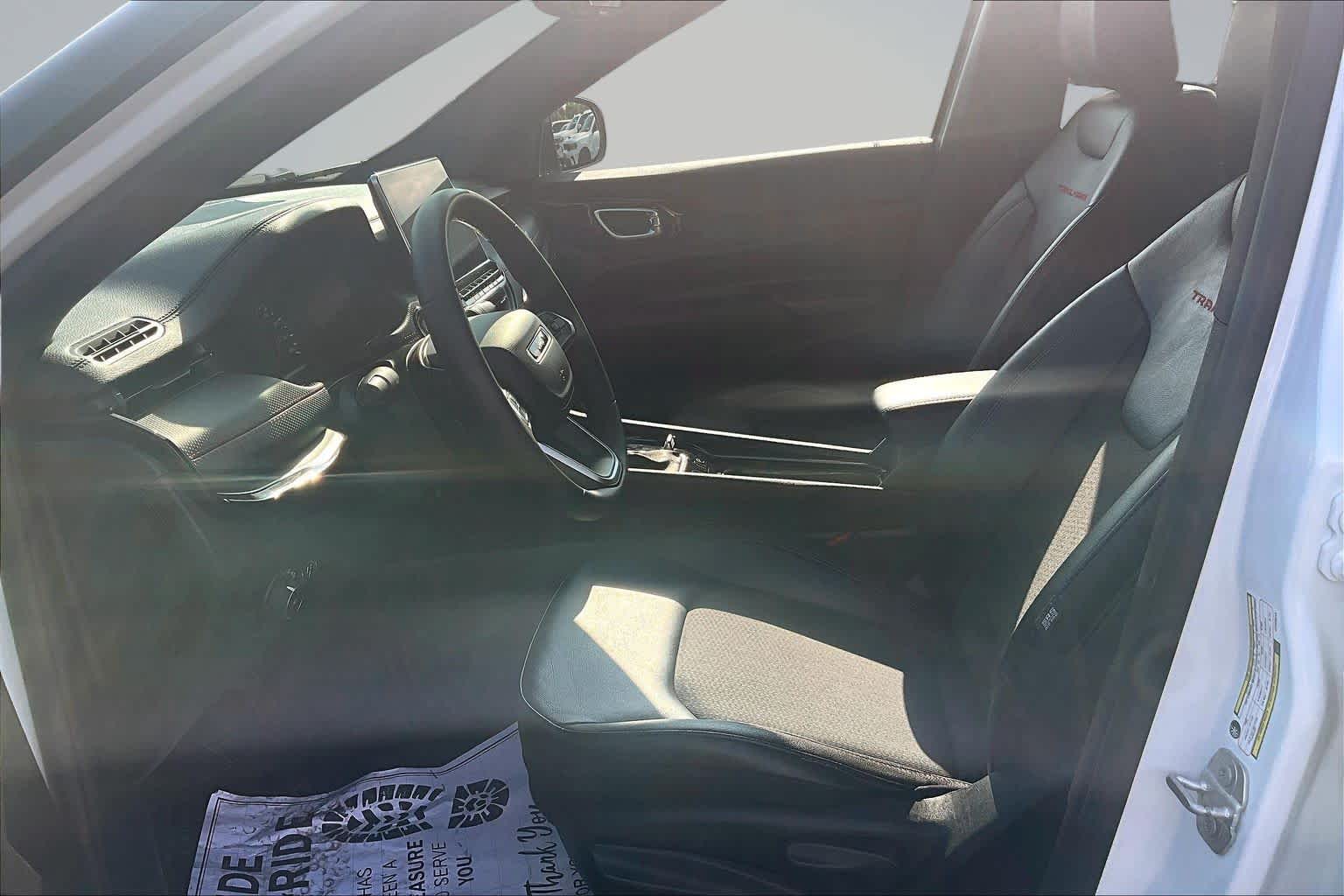 2025 Jeep Compass Trailhawk Bright White Clearcoat at James Chevrolet