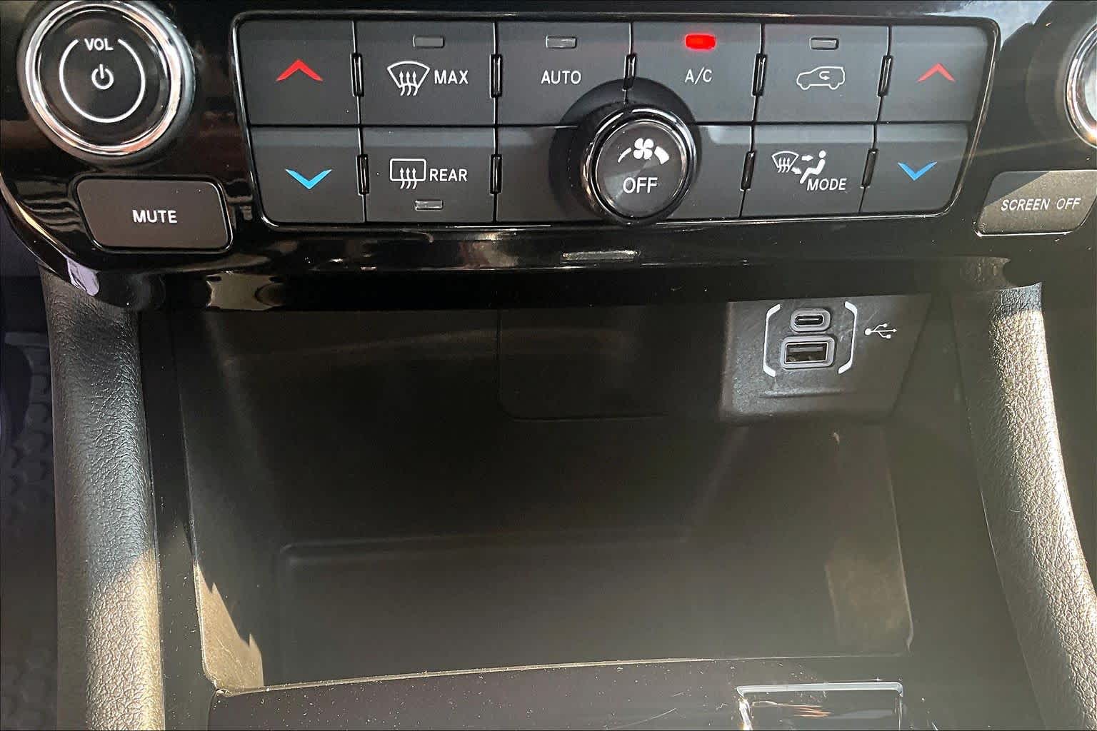 2025 Jeep Compass Trailhawk Bright White Clearcoat at James Chevrolet