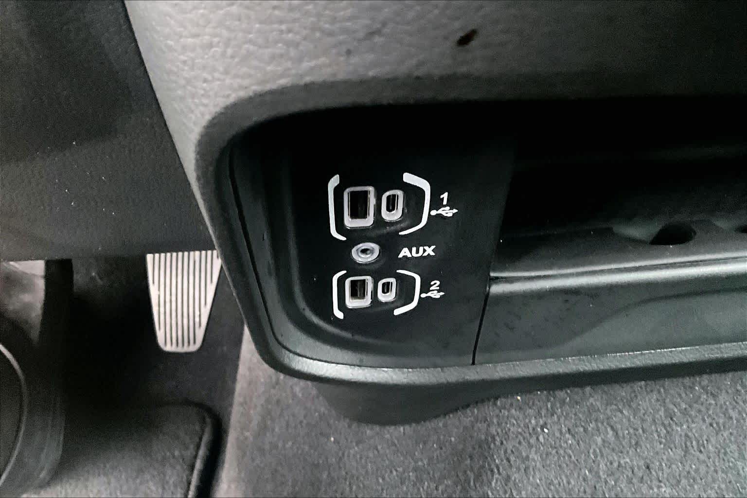 2025 Ram 2500 Big Horn Diamond Black Crystal Pearlcoat at James Chevrolet