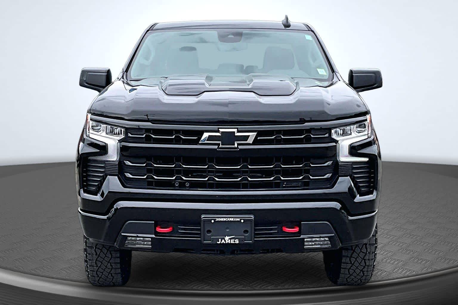 2023 Chevrolet Silverado 1500 LT Trail Boss - 3