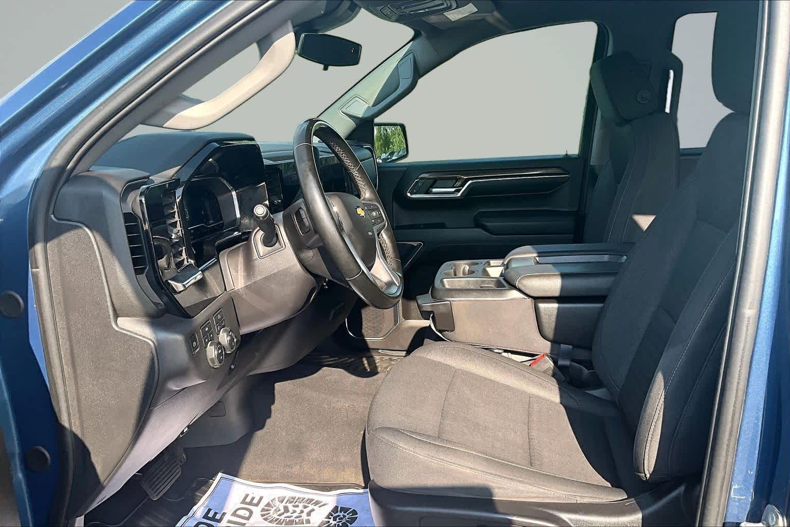 2024 Chevrolet Silverado 1500 LT Lakeshore Blue Metallic at James Chevrolet