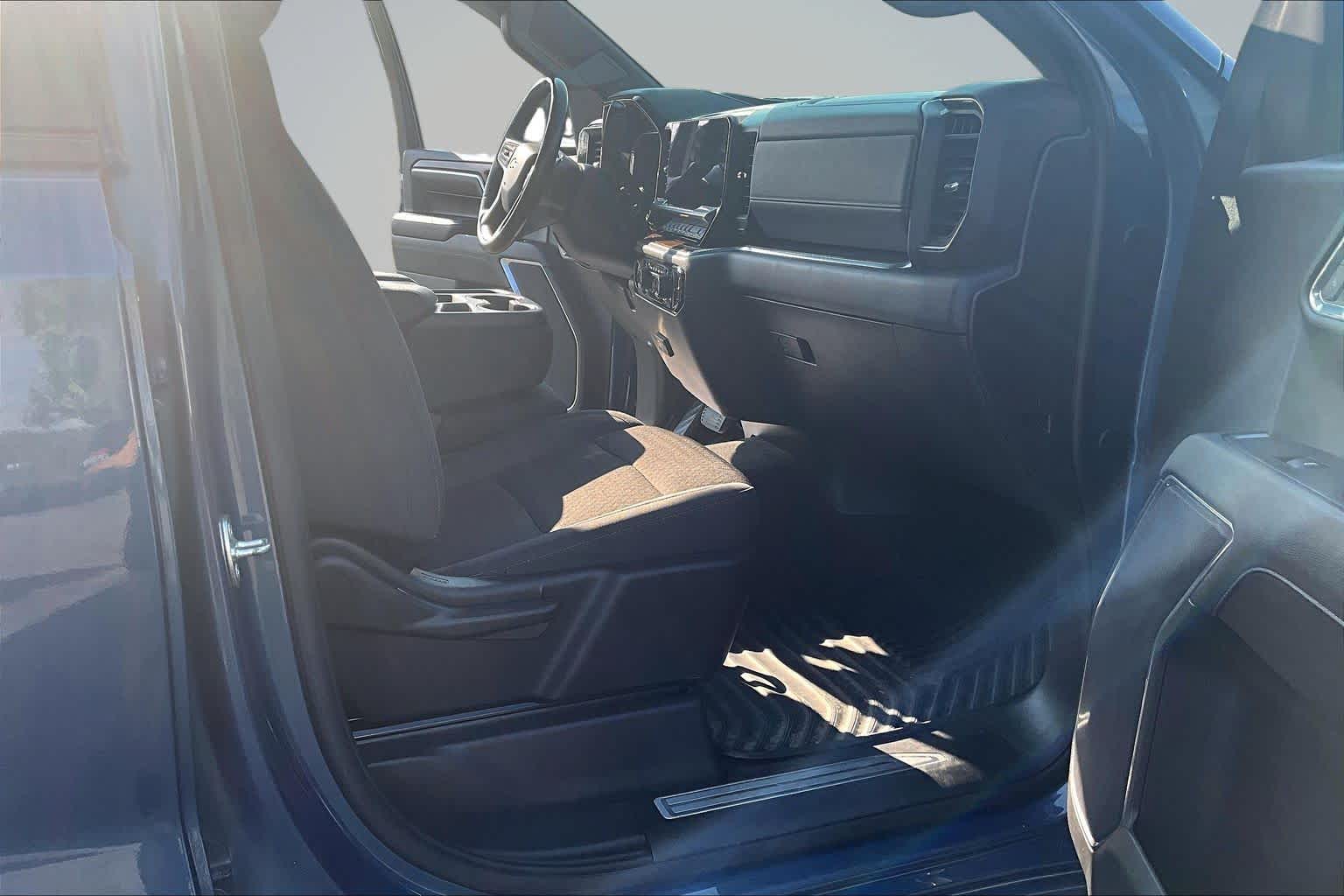 2024 Chevrolet Silverado 1500 LT Lakeshore Blue Metallic at James Chevrolet