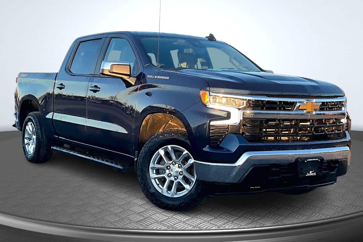 2023 Chevrolet Silverado 1500 LT - 11